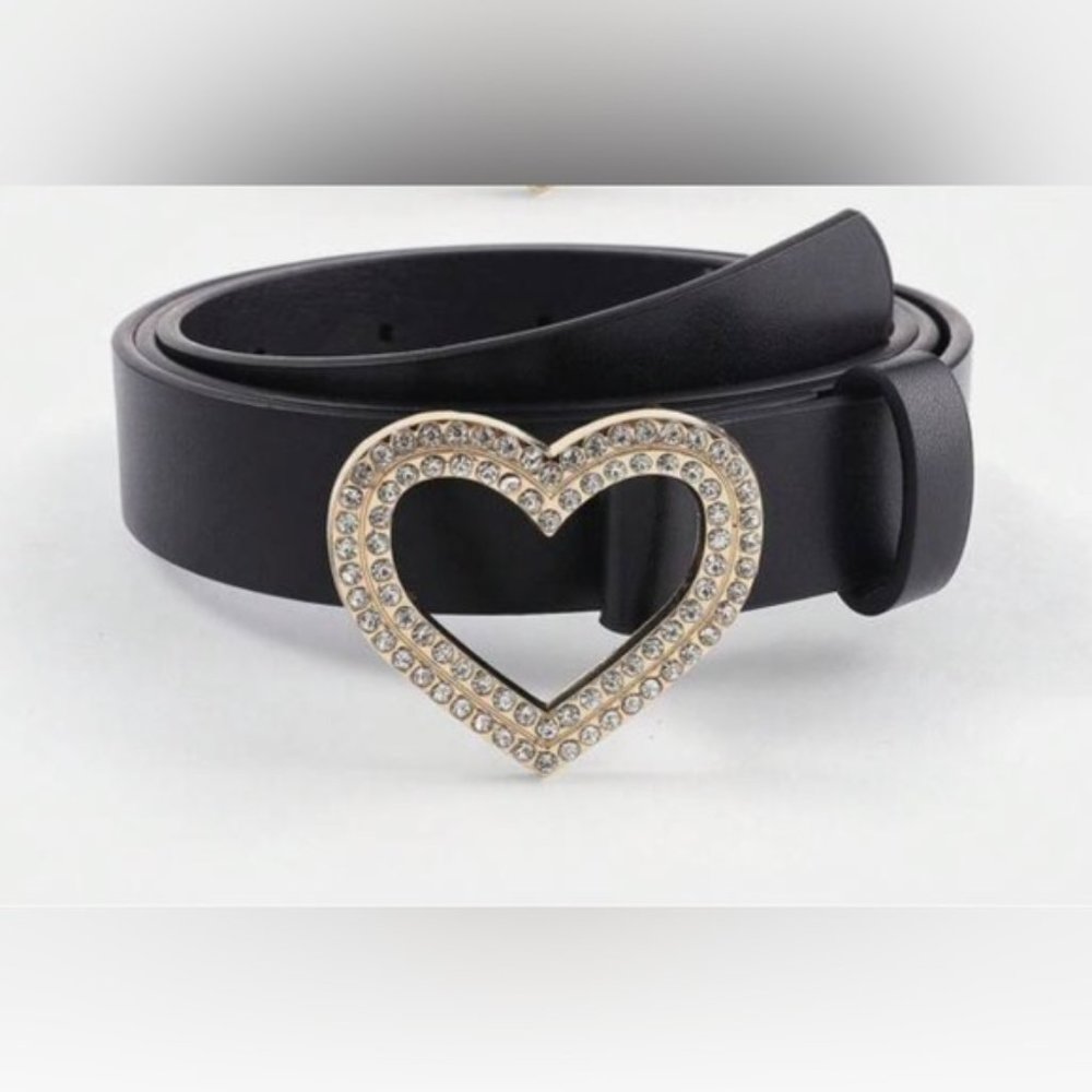 Black Vegan Leather Heart Shape Buckle Belt